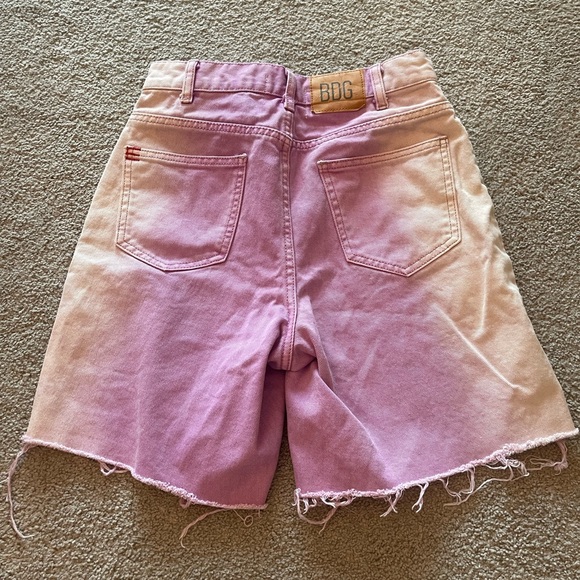 BDG Longline Carpenter Short - Picture 4 of 8